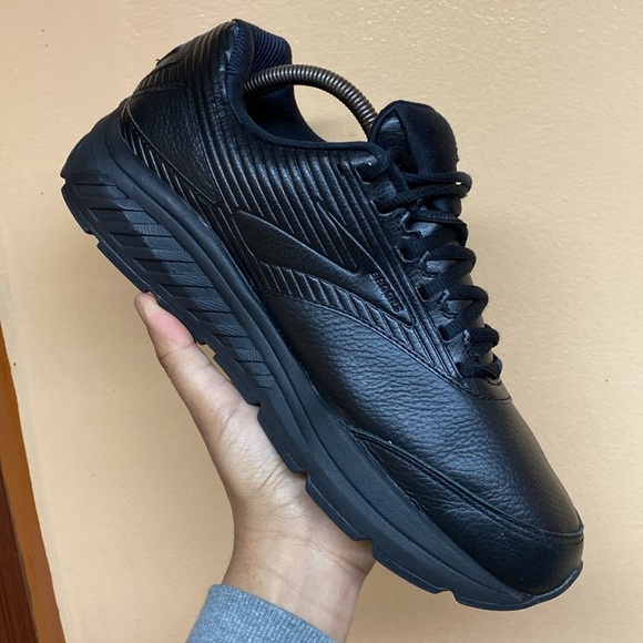 Brooks Addiction Slip Resistant Walker “Triple Black” - Picture 13 of 16